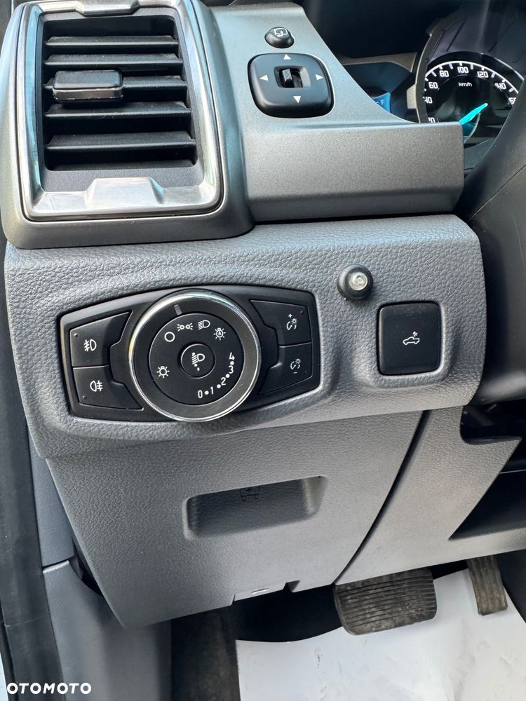 Ford Ranger Autm Limited - 17