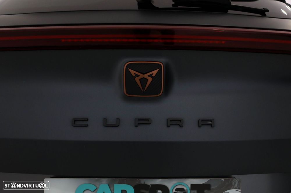 Cupra Formentor 1.4 e-Hybrid DSG VZ - 8