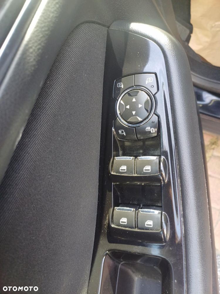 Ford Galaxy 2.0 TDCi Titanium PowerShift - 6