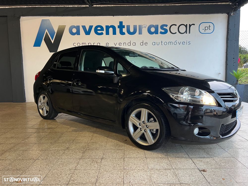 Toyota Auris 1.4 D-4D Exclusive +P.Sport+VSC - 1