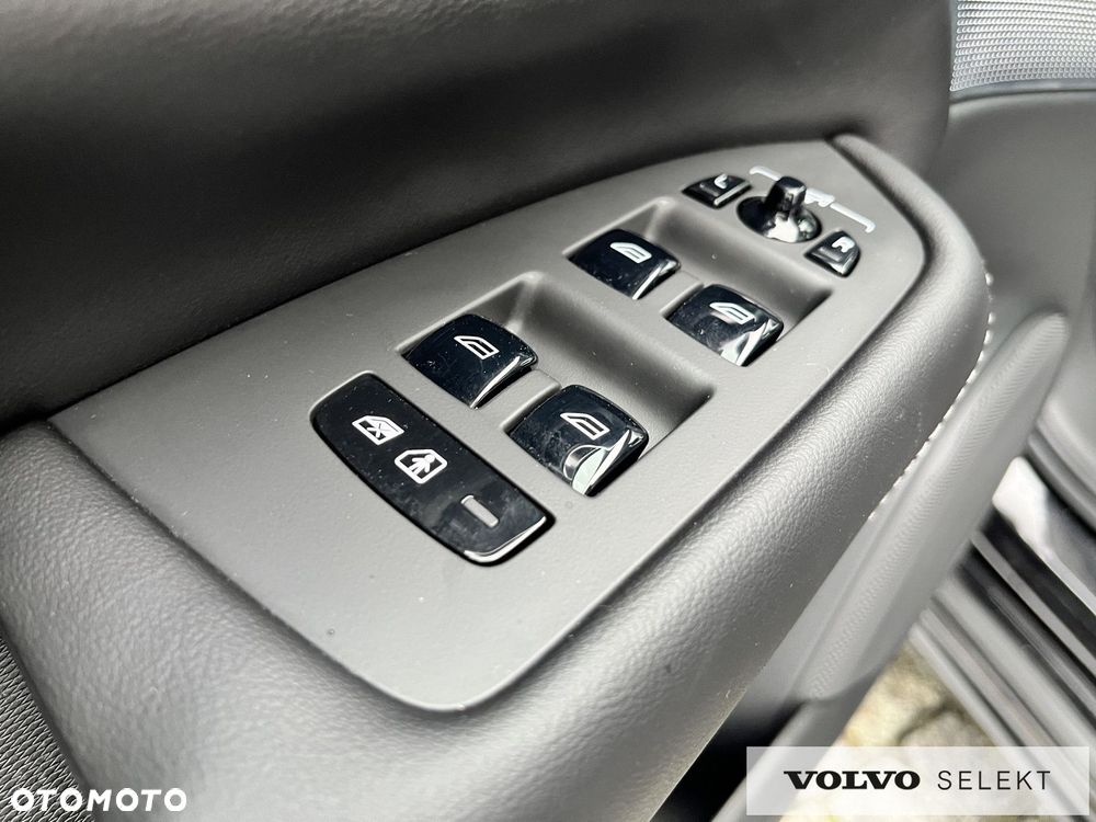 Volvo XC 90 - 15