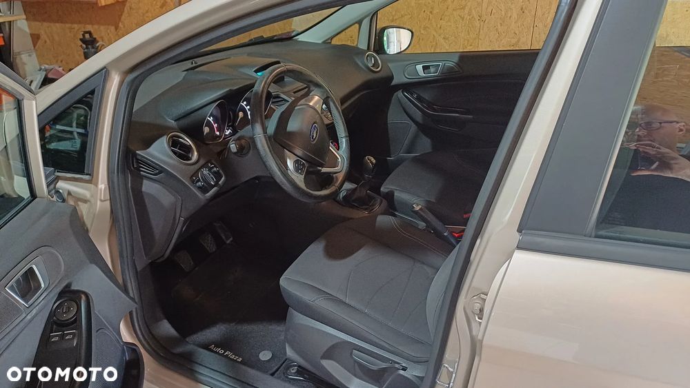 Ford Fiesta 1.4 Silver X - 6