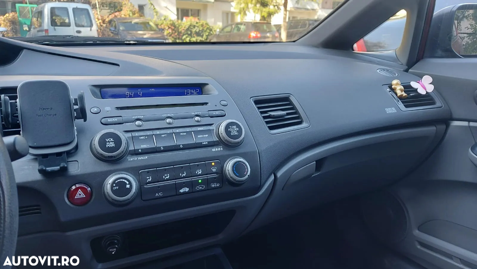 Honda Civic 1.8i ES - 5