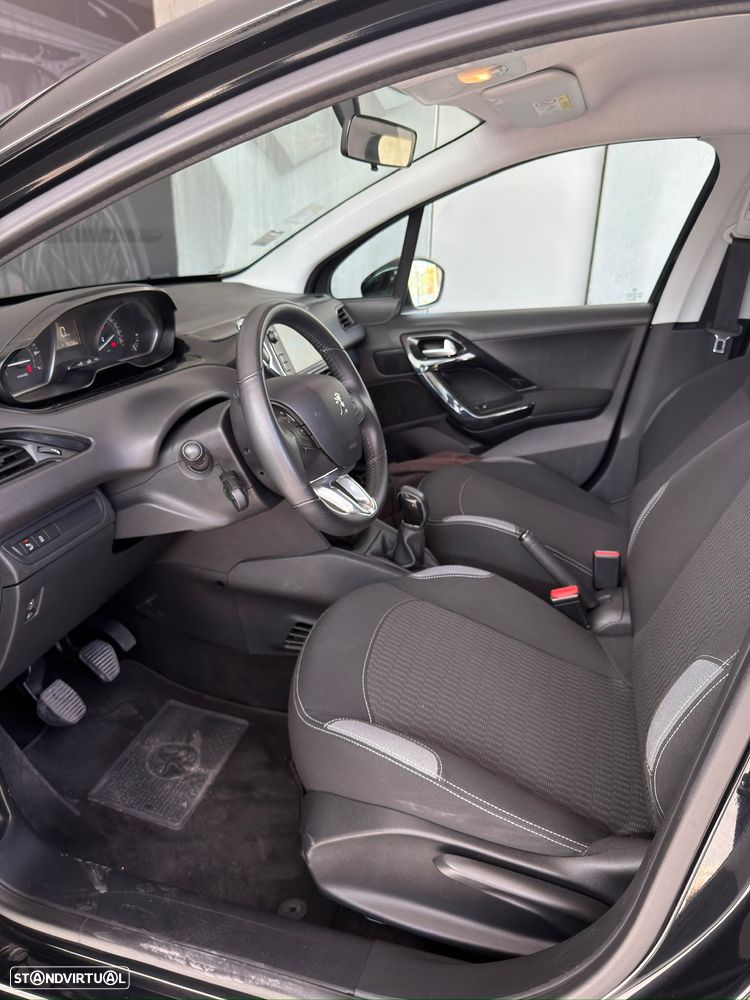 Peugeot 208 1.2 VTi Active - 25
