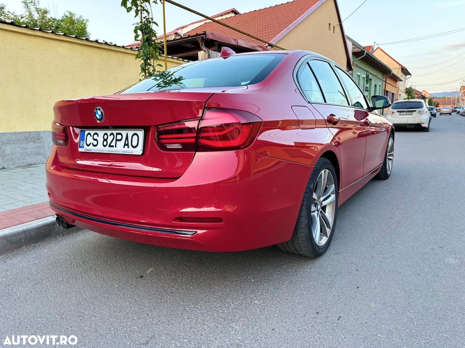 BMW Seria 3 320d Sport Line - 5