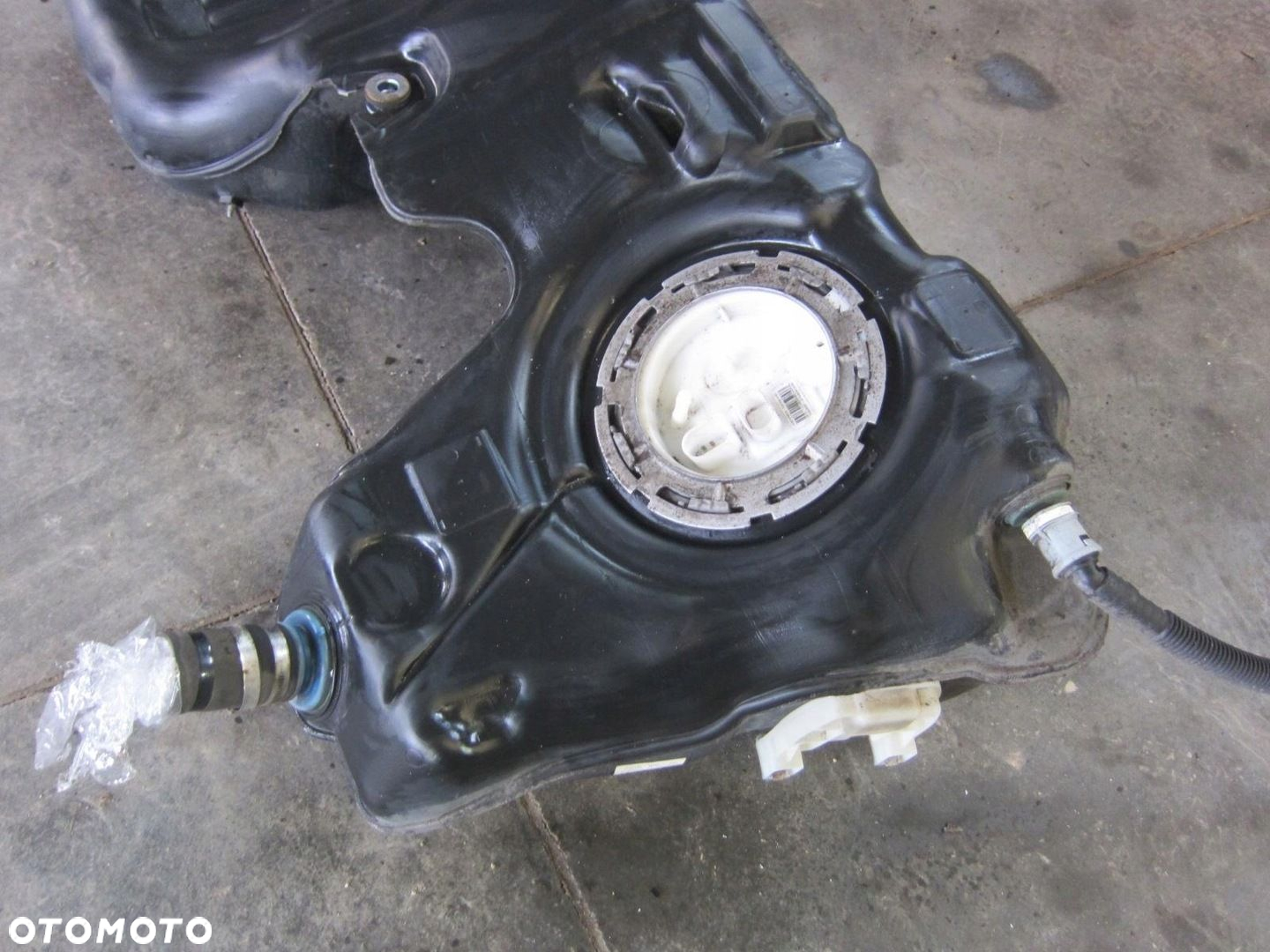 BMW F34 F30 328i N20 N55 BAK ZBIORNIK PALIWA POMPA - 2