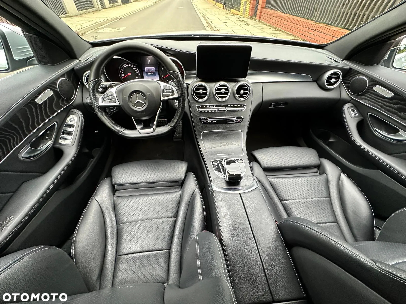 Mercedes-Benz Klasa C 220 d 4Matic T 9G-TRONIC AMG Line - 7
