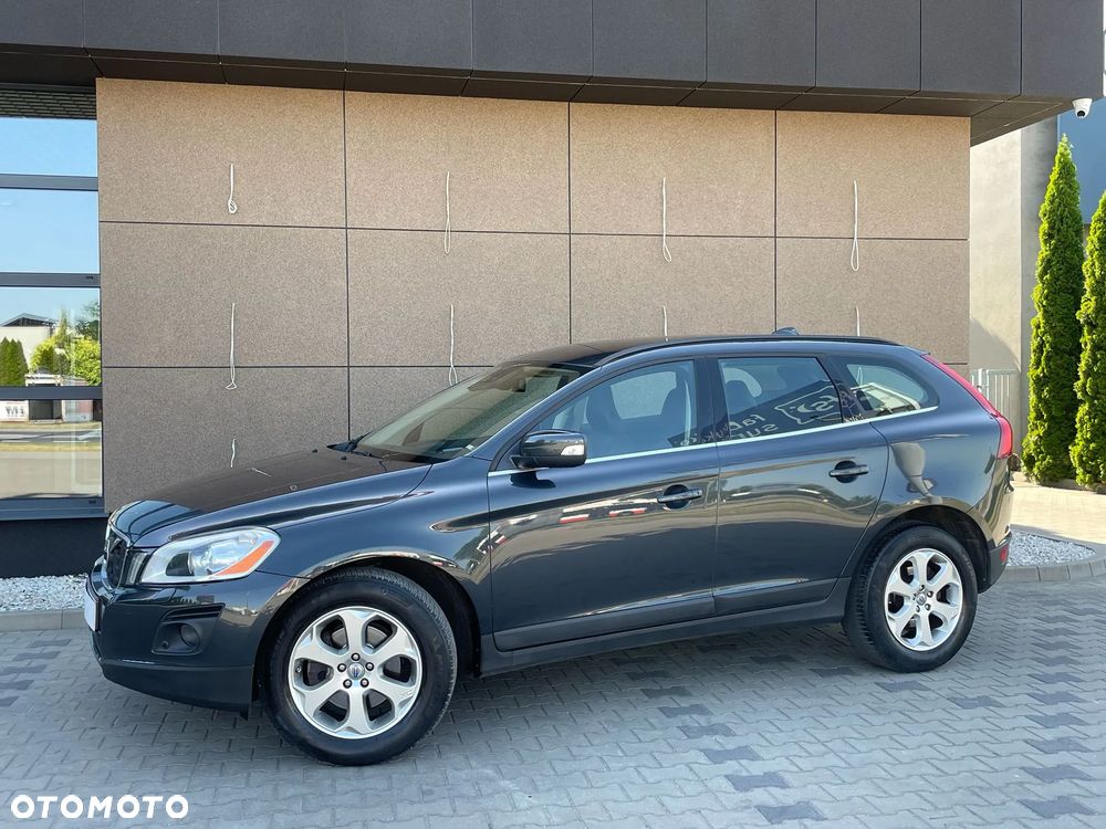 Volvo XC 60 D5 AWD Summum - 3