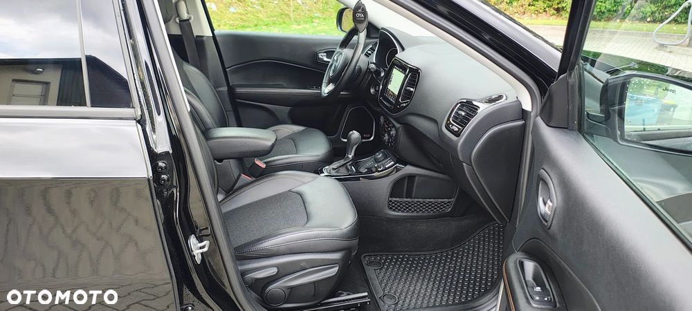Jeep Compass 1.4 TMair Limited 4WD S&S - 23