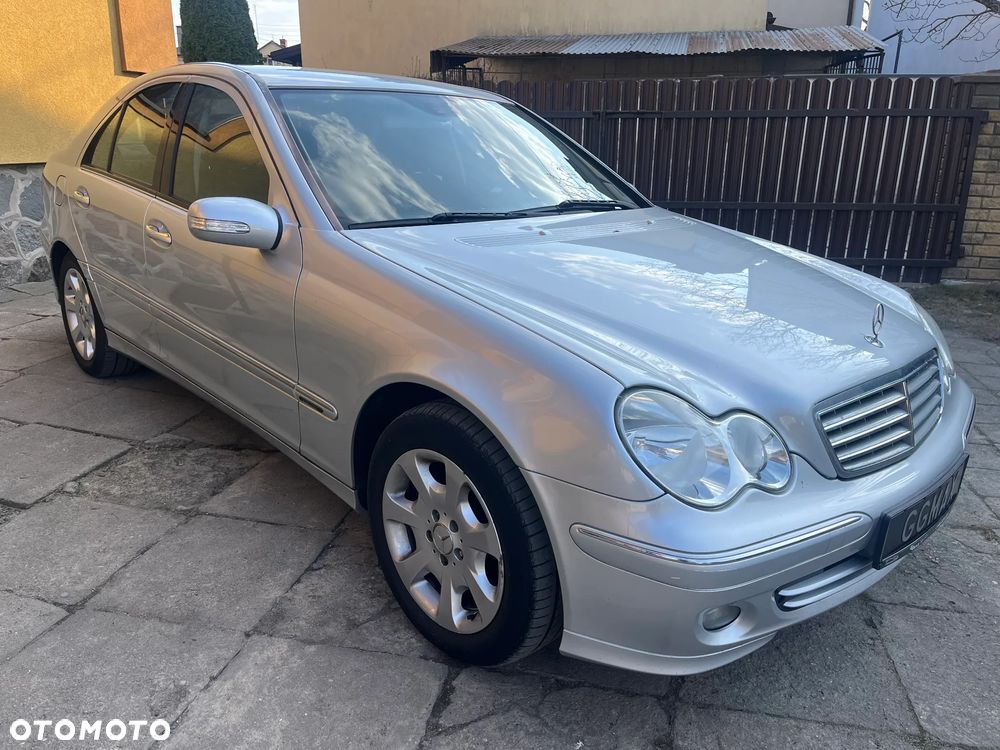 Mercedes-Benz Klasa C 180 Kompressor Automatik Elegance