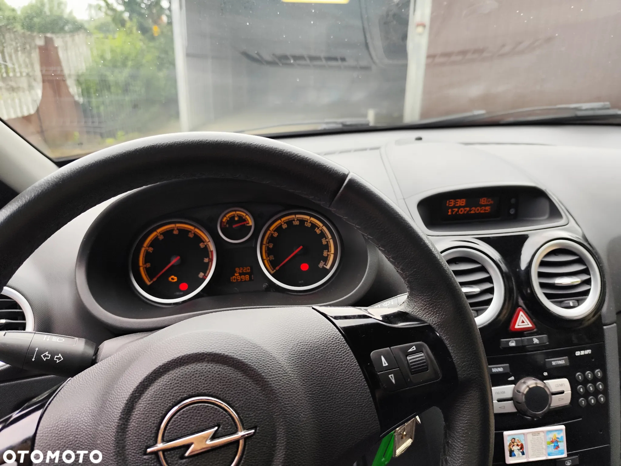 Opel Corsa 1.4 16V Active - 5