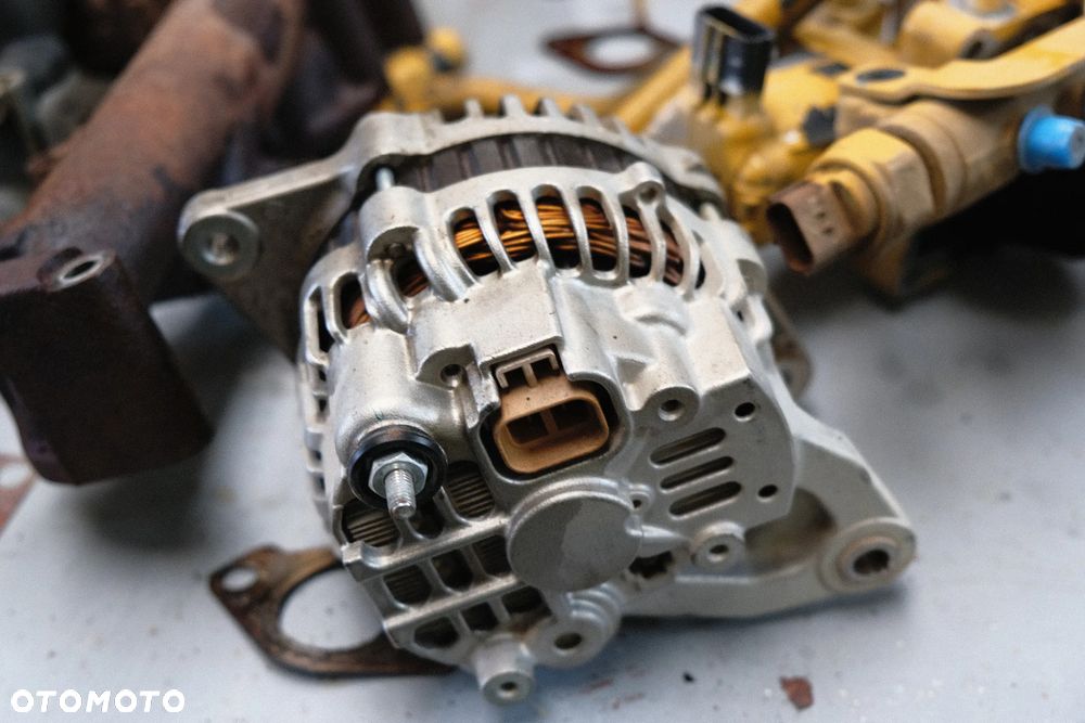 alternator oryginał  cat c,3,3 oryginał cat kubota model V3307-CR_TE4B-CTP-2R cod sil 1J451-11001