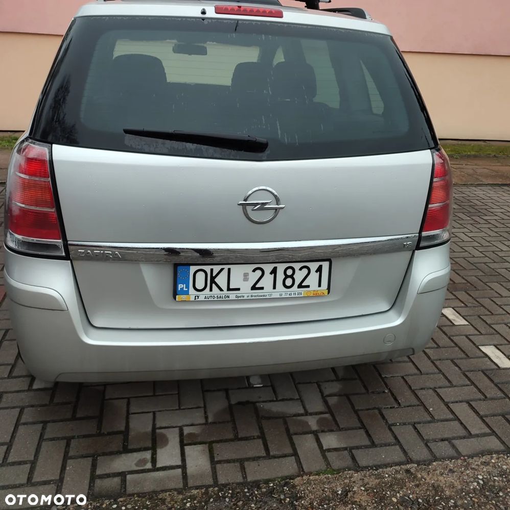 Opel Zafira 1.8 Cosmo - 12