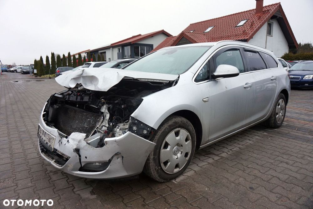 OPEL ASTRA IV J KOMBI 2011 Z176 1.7 CDTI A17DTR 125KM M32 SREBRNY na części - 1