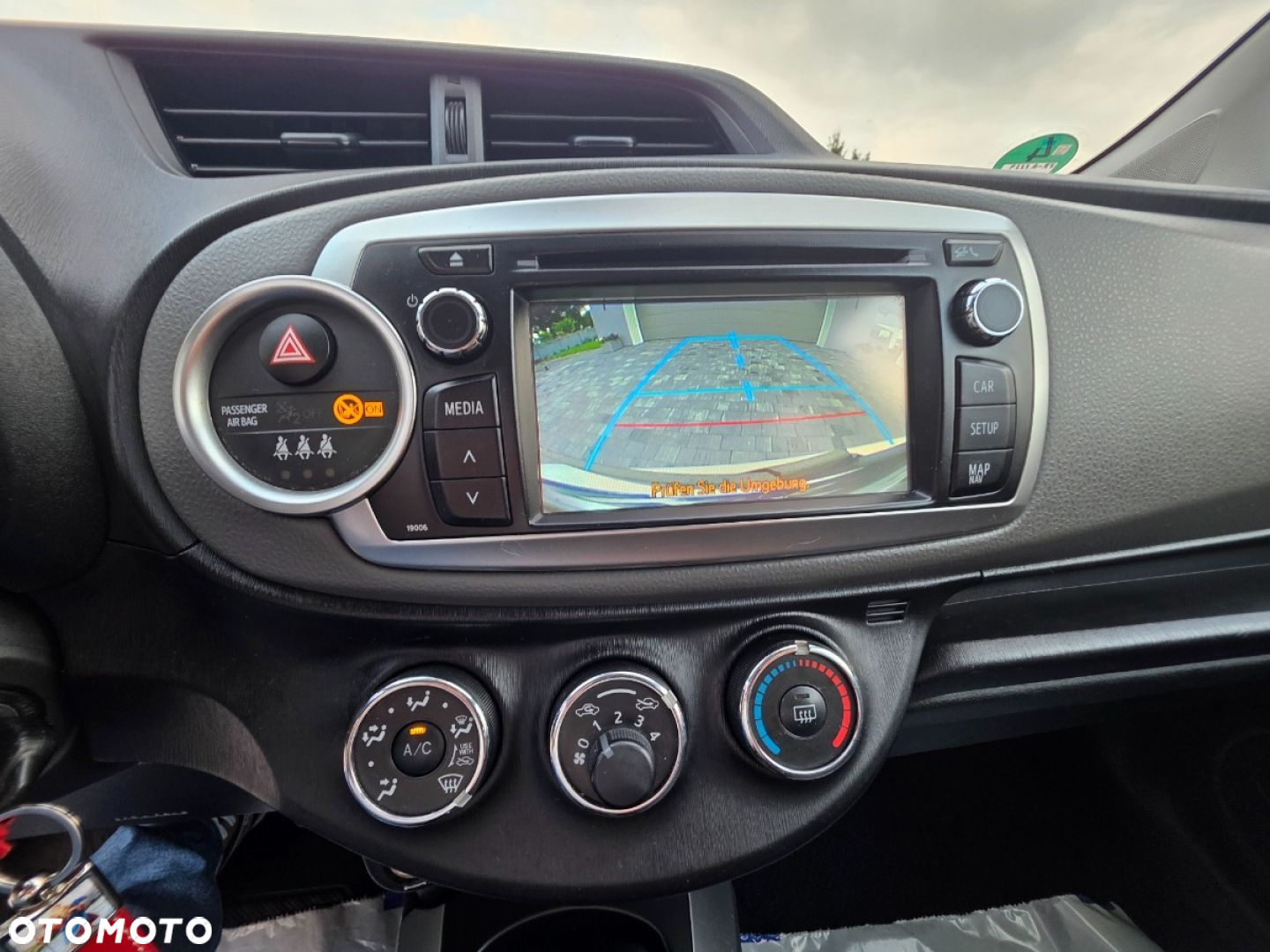 Toyota Yaris - 14