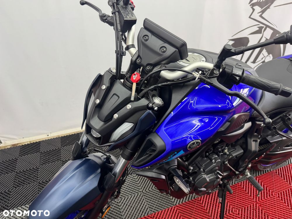 Yamaha MT - 11