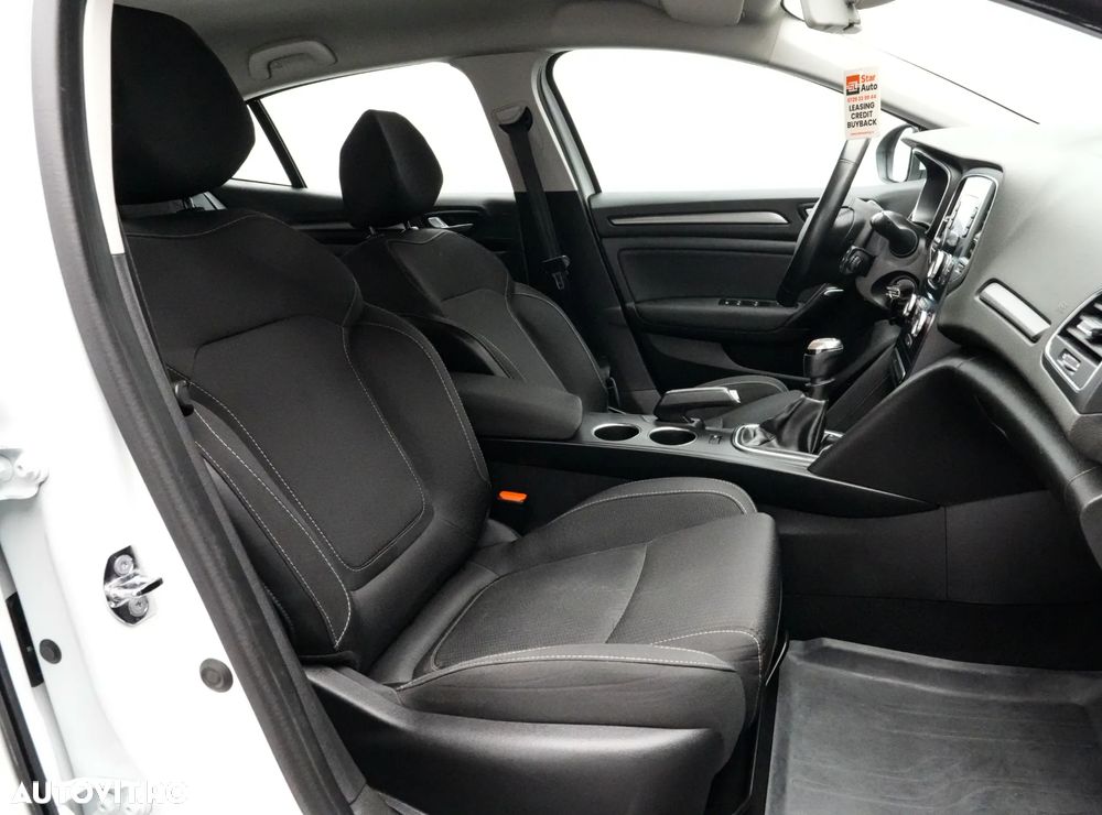 Renault Megane TCe 140 GPF EQUILIBRE - 15