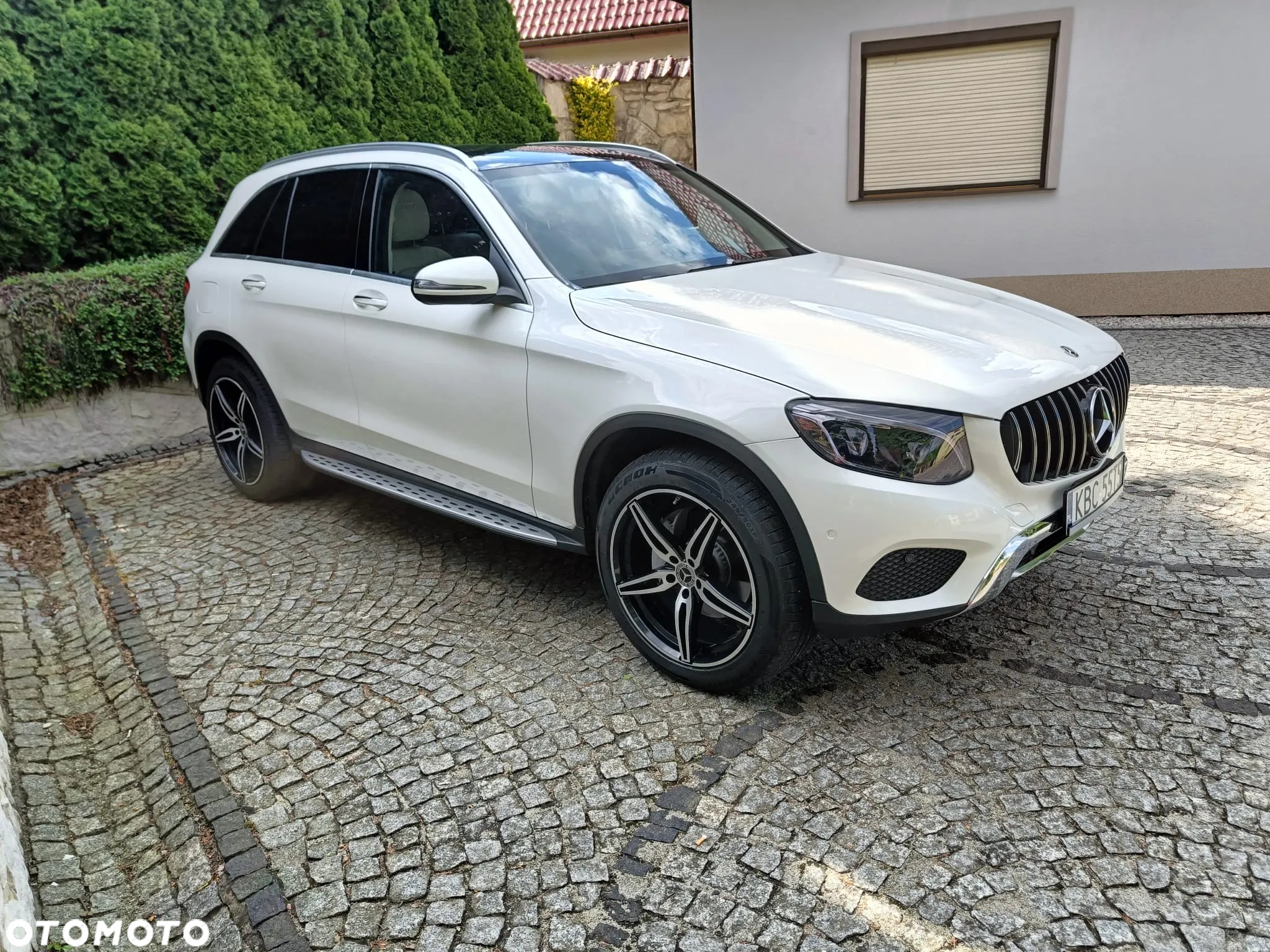 Mercedes-Benz GLC - 21