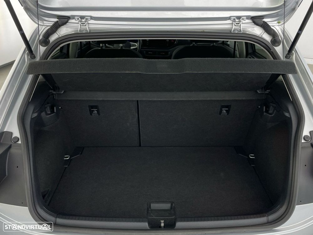 VW Polo 1.0 TSI Urban - 11