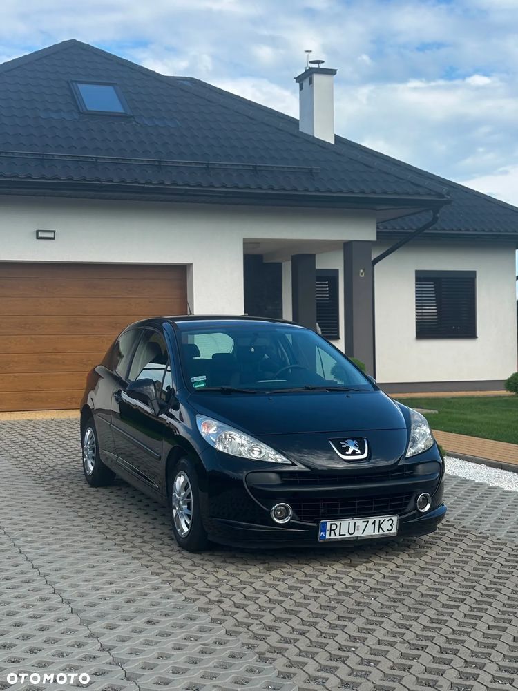 Peugeot 207 - 2