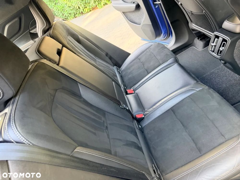 Volvo XC 40 T4 R-Design - 15