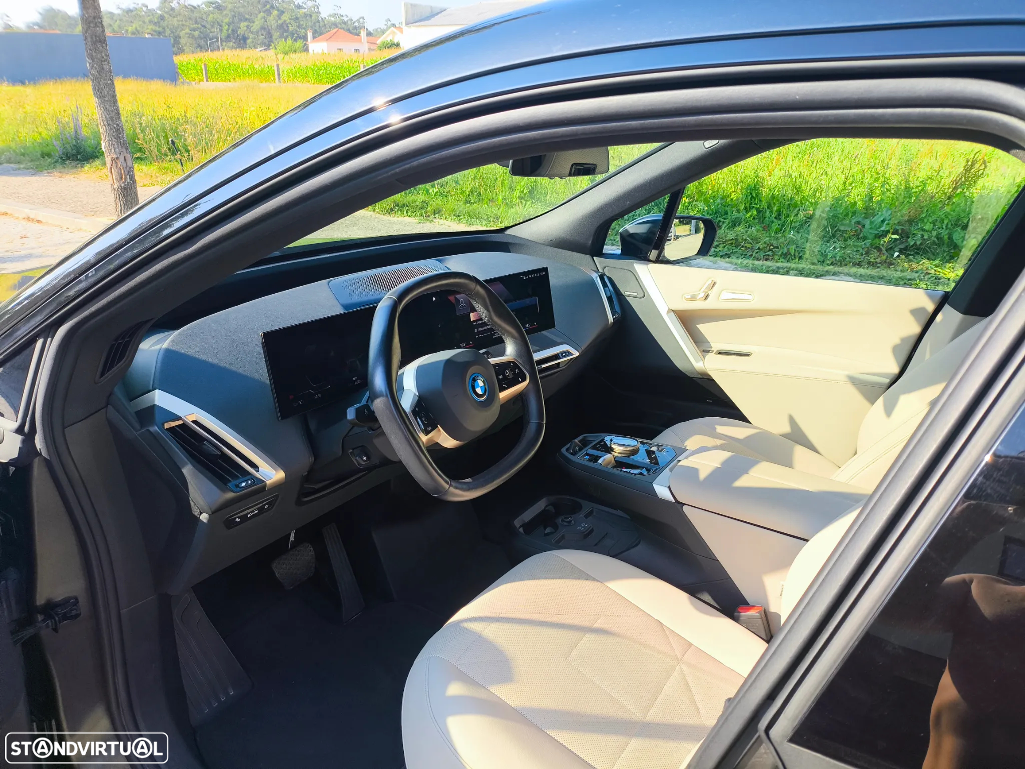 BMW iX xDrive 40 - 9