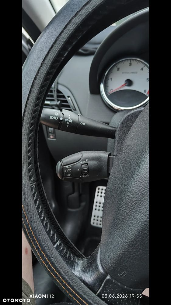 Peugeot 207 1.6 HDi - 5