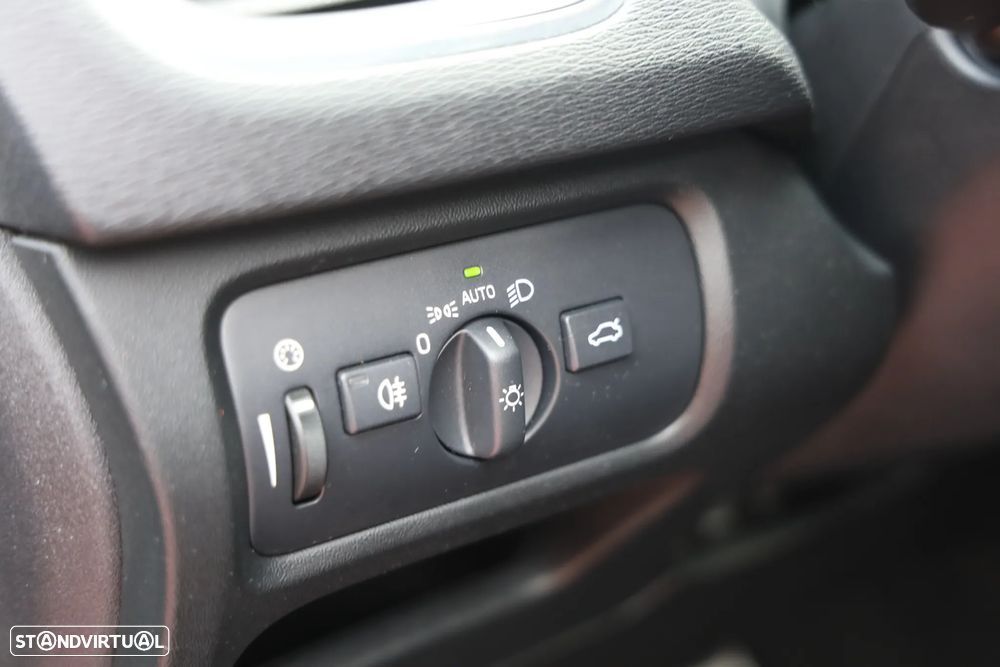 Volvo V40 D4 RDesign - 14