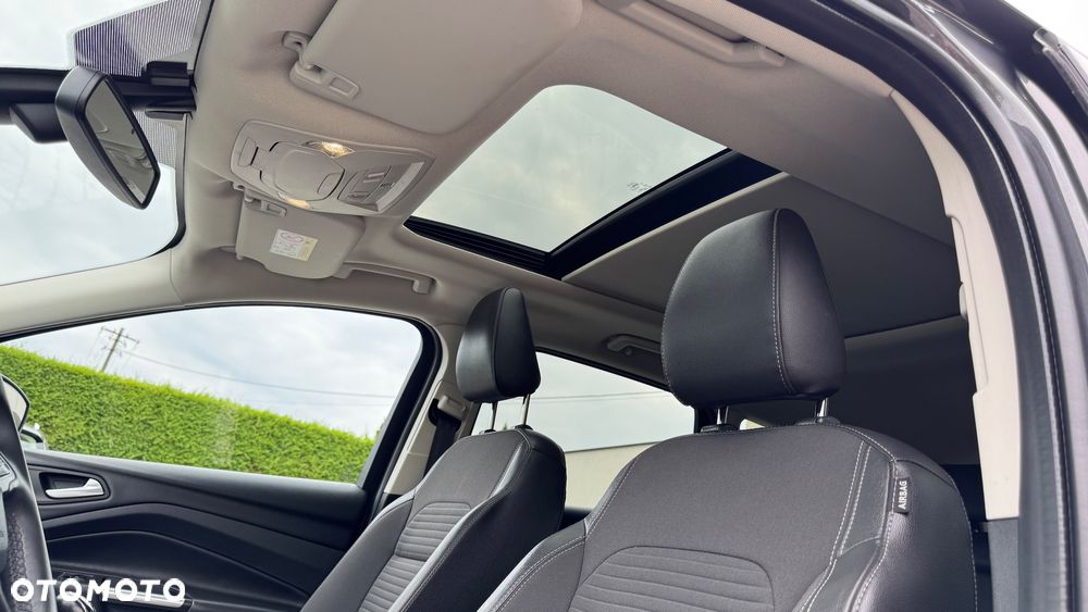 Ford Kuga - 29