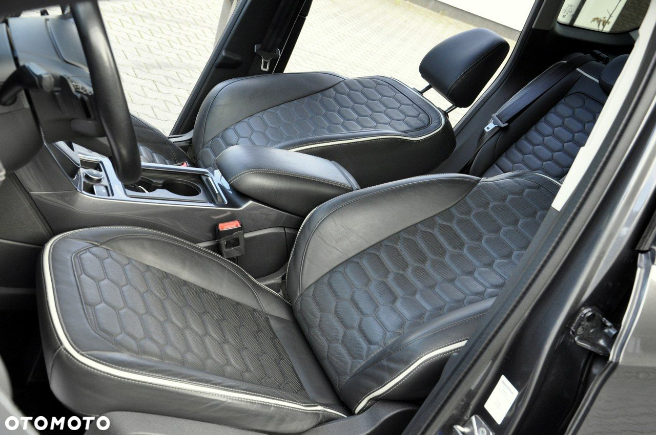 Ford Kuga Vignale 2.0 TDCi AWD - 8