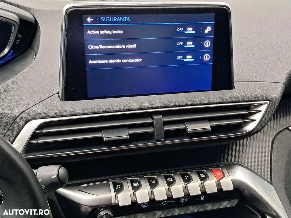 Peugeot 3008 1.5 BlueHDI 130 S&S BVM6 Active - 16