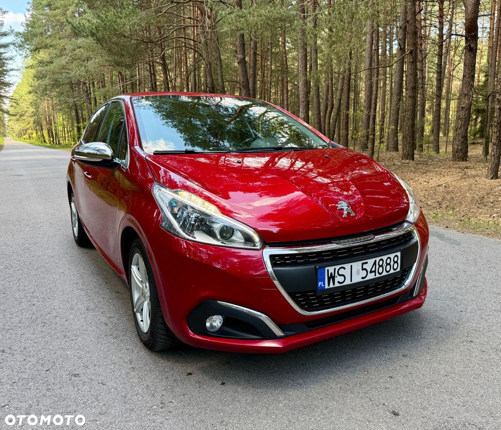 Peugeot 208 1.2 PureTech GPF Allure S&S - 9