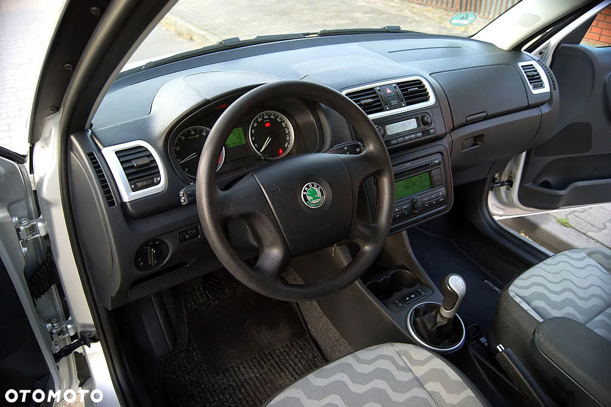 Skoda Fabia 1.4 16V Elegance - 26