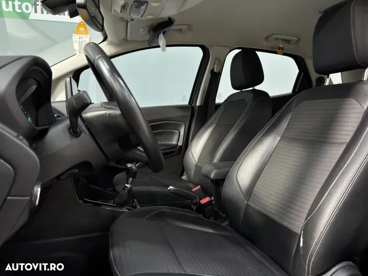 Ford EcoSport - 9
