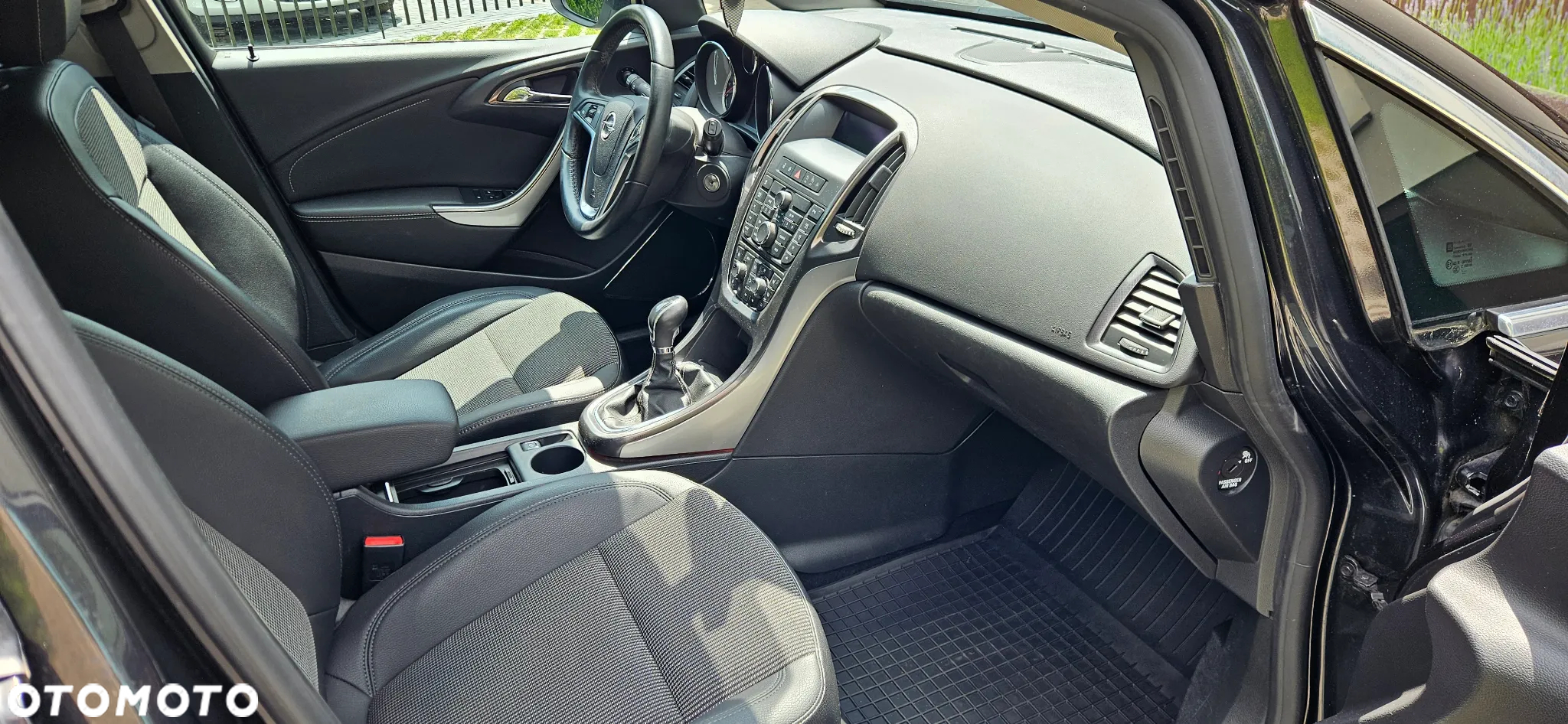 Opel Astra 1.4 Turbo Sports Tourer - 10