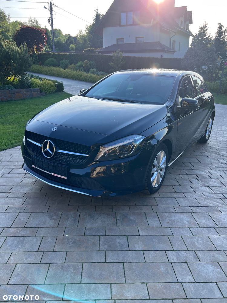 Mercedes-Benz Klasa A 180 BlueEfficiency Edition - 1