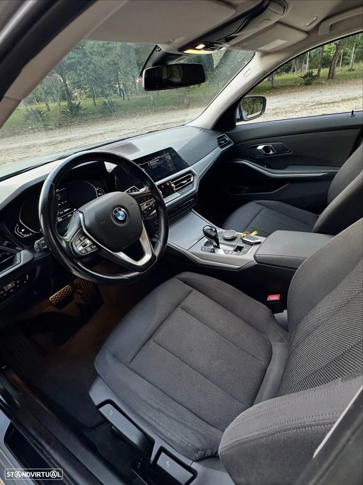 BMW 330 e Line Sport Auto - 8