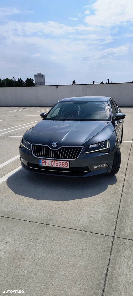 Skoda Superb 2.0 TDI DSG Style - 5