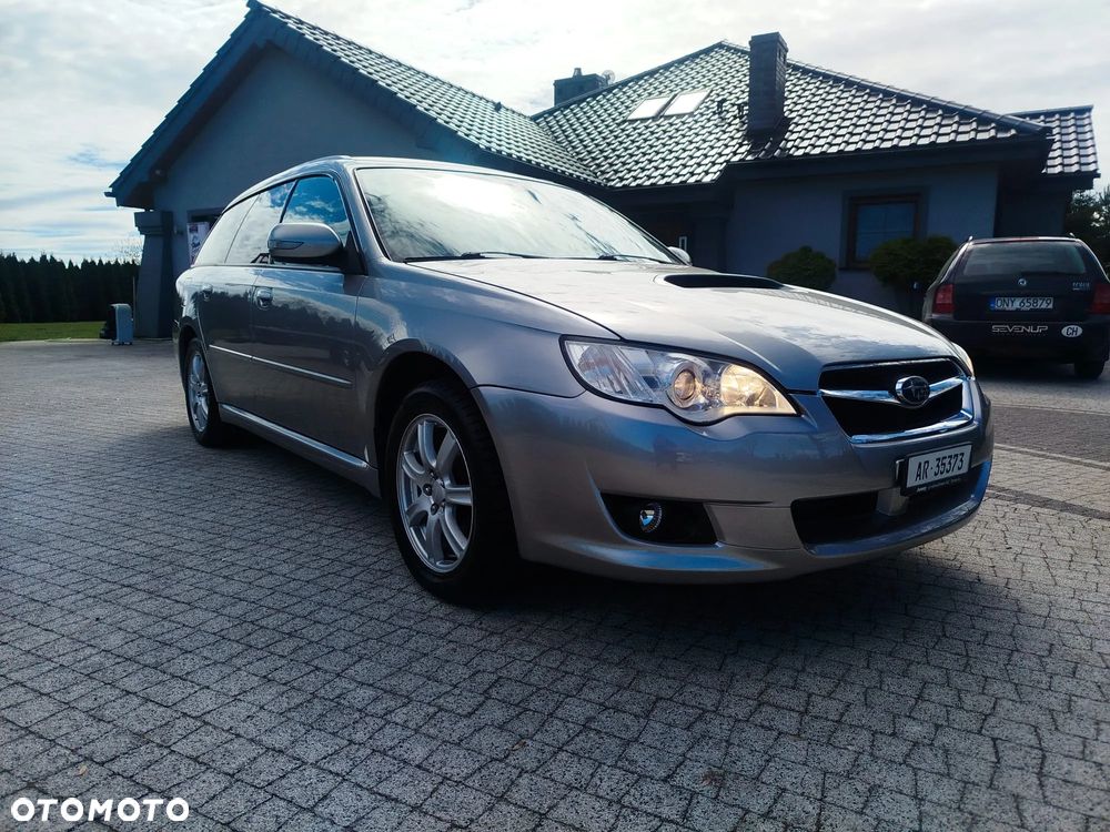 Subaru Legacy 2.0D Trend - 4
