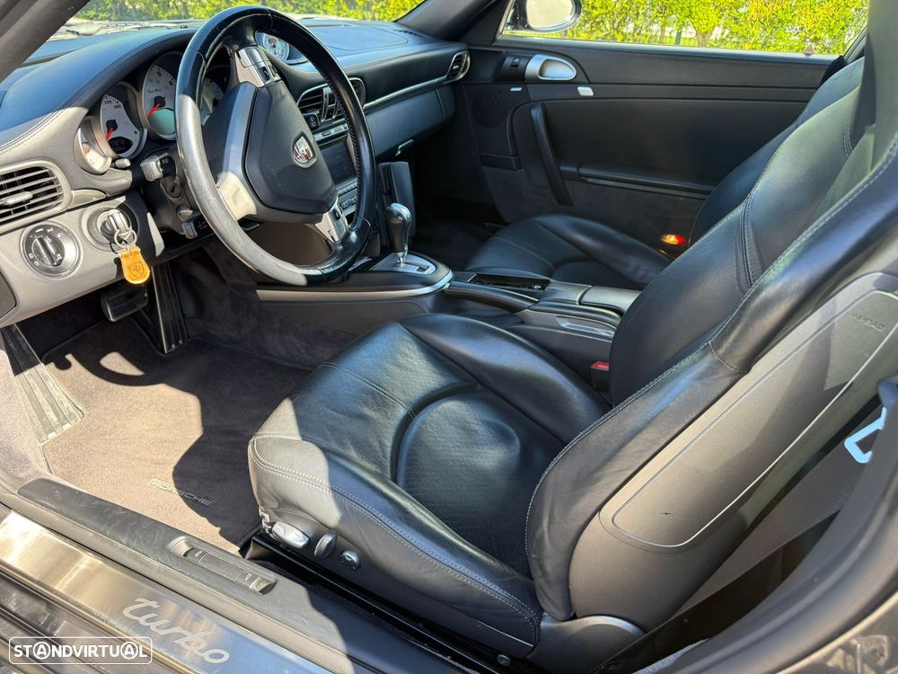 Porsche 911 Série F ver-turbo-tiptronic - 13