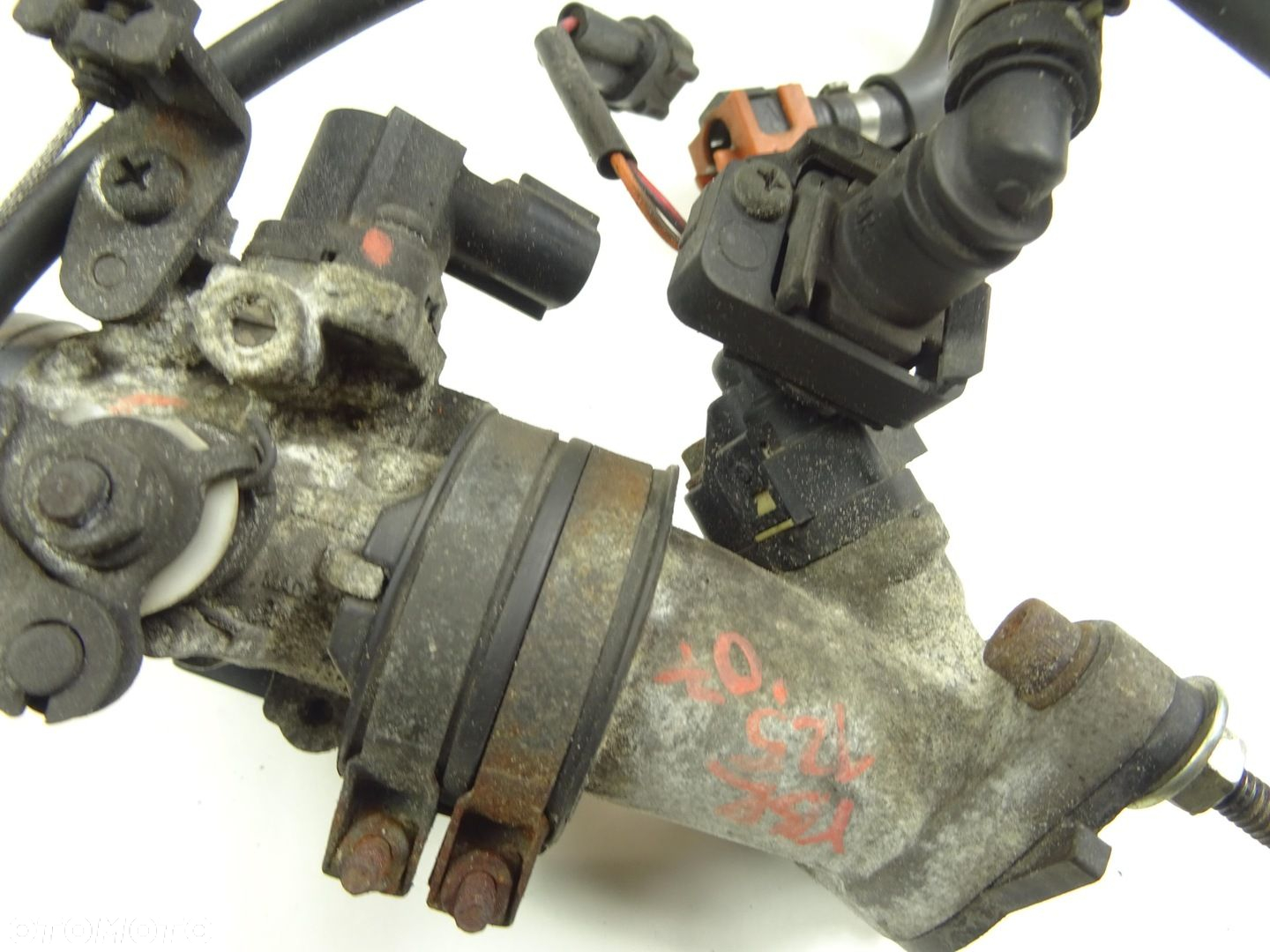 YAMAHA YBR 125 PRZEPUSTNICA WTRYSK LINKA 07 - 3