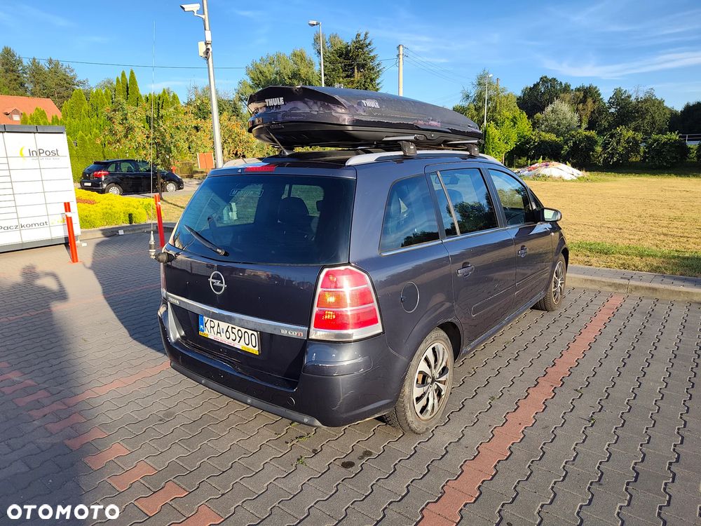 Opel Zafira 1.9 CDTI Cosmo - 2