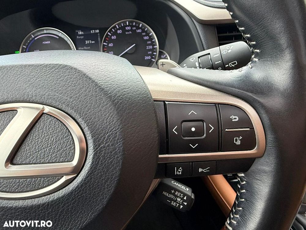 Lexus Seria RX 450h Aut. Luxury (trapa panoramica) - 29