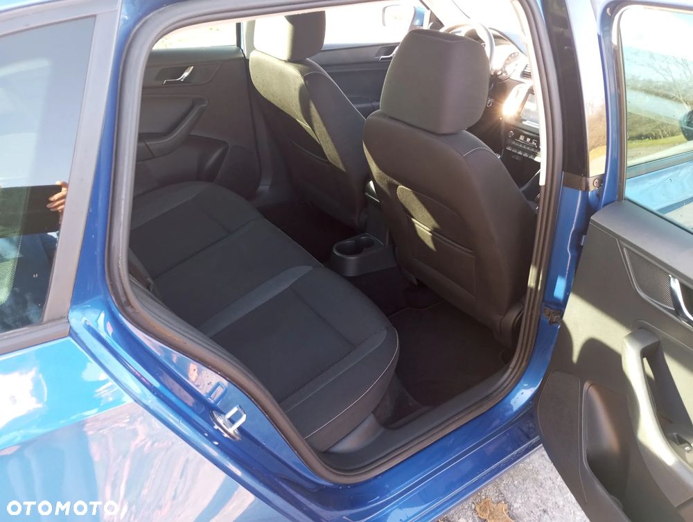 Skoda RAPID 1.2 TSI (Green tec) Ambition - 8