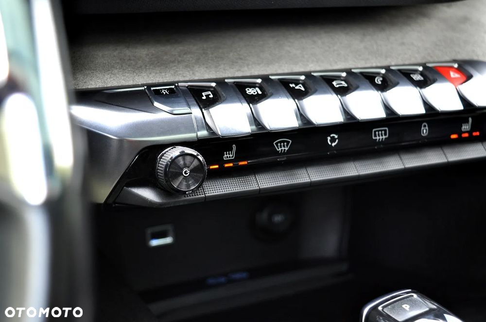 Peugeot 5008 2.0 BlueHDI GT S&S EAT8 - 31