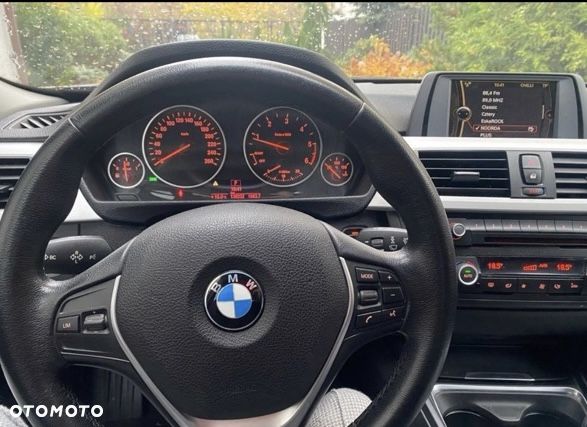 BMW Seria 3 318d - 6