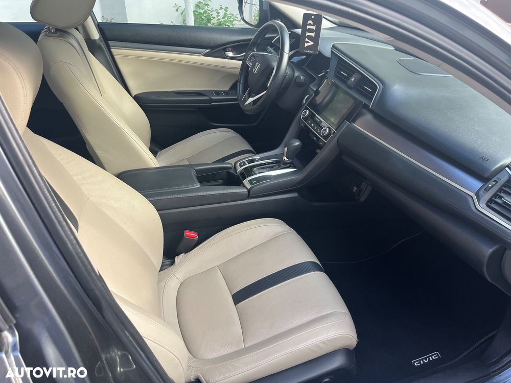 Honda Civic 1.5 i-VTEC Turbo CVT Prestige - 25