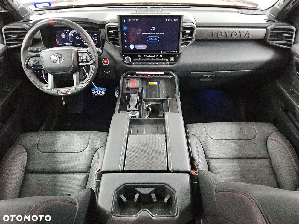 Toyota Sequoia - 7
