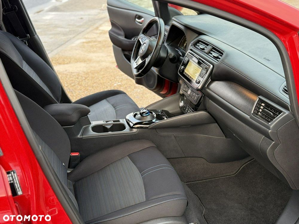 Nissan Leaf 40kWh N-Connecta - 15