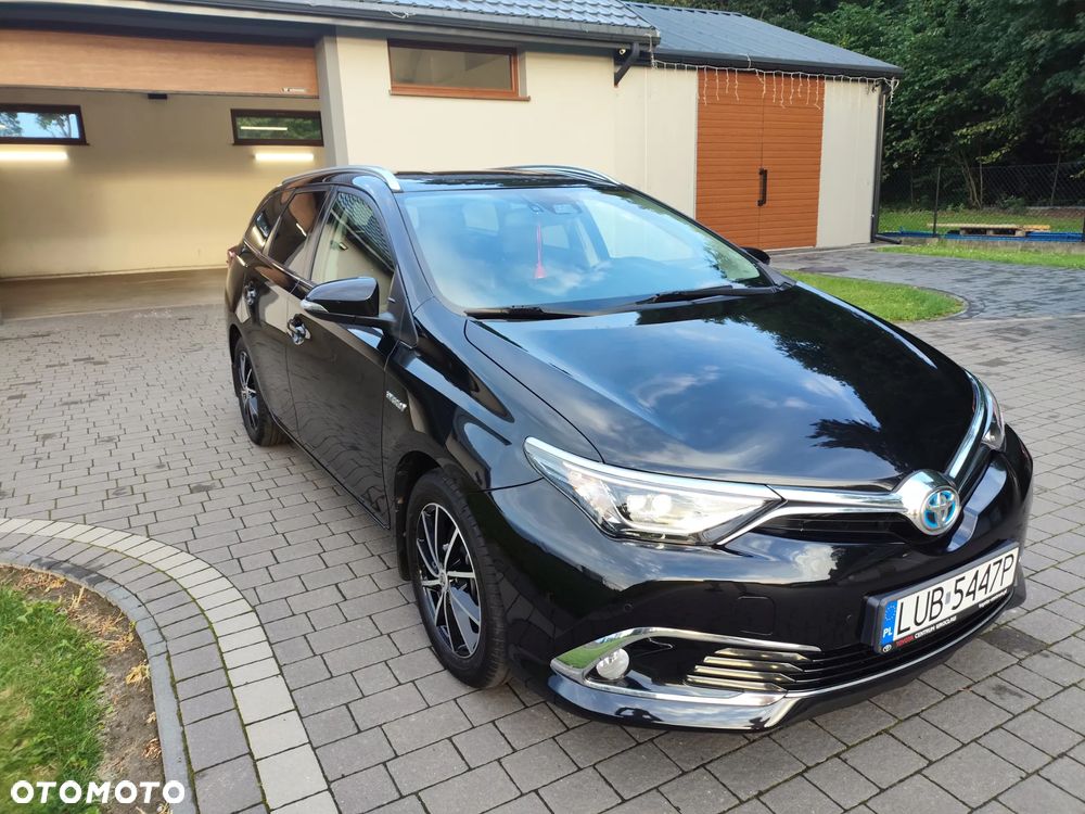 Toyota Auris Hybrid 135 Comfort - 4